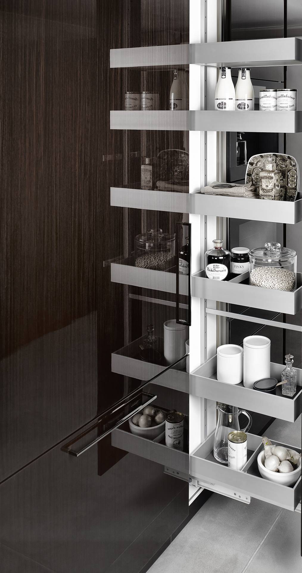 SieMatic MultiMatic interior accessories for kitchen